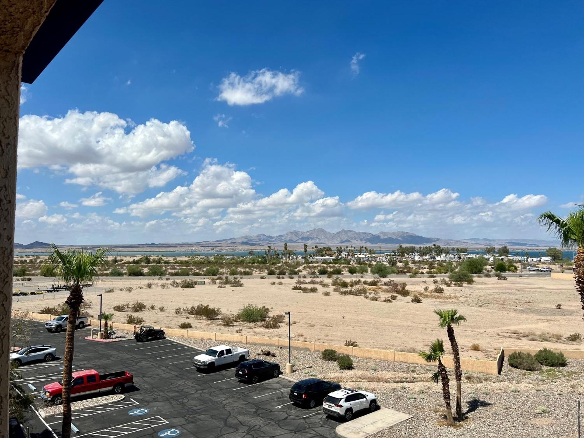 Studio 6 Suites Lake Havasu City Az Екстер'єр фото