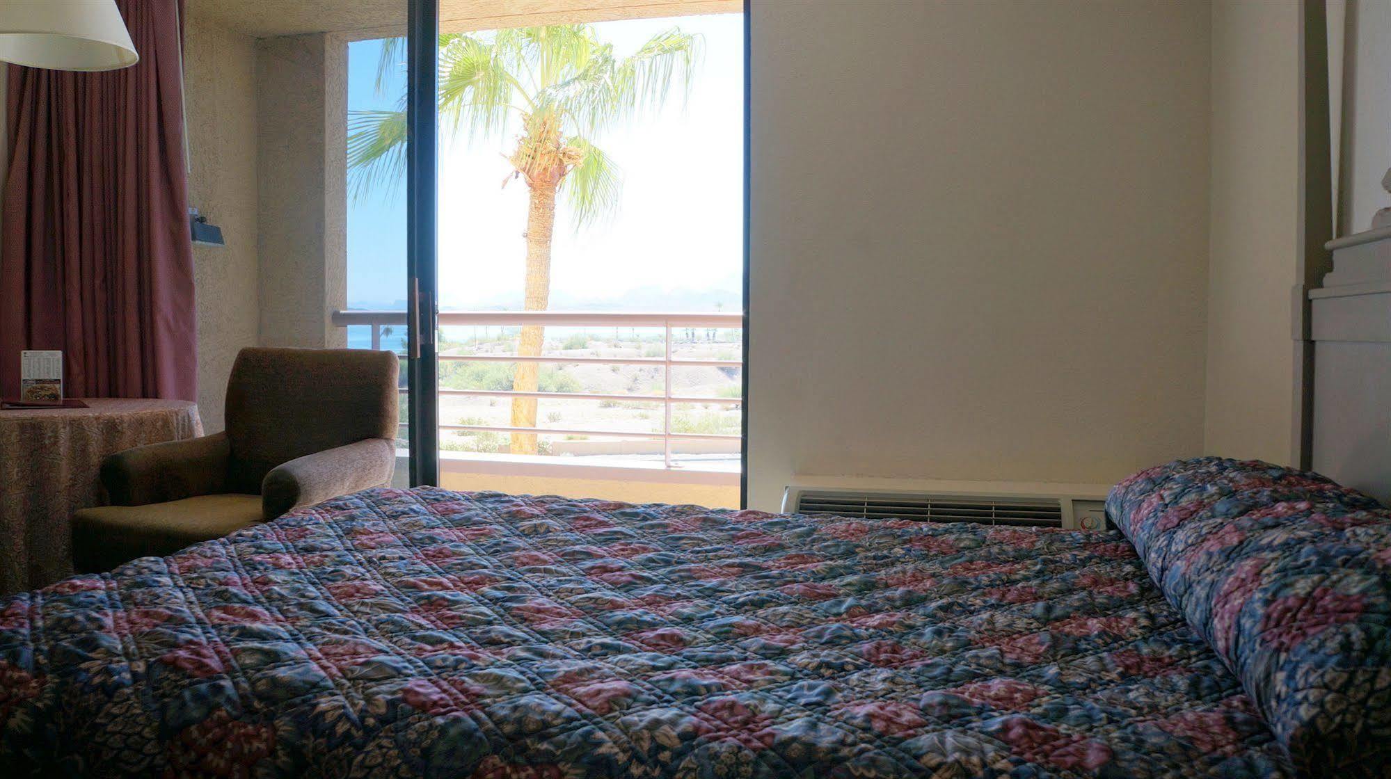 Studio 6 Suites Lake Havasu City Az Екстер'єр фото
