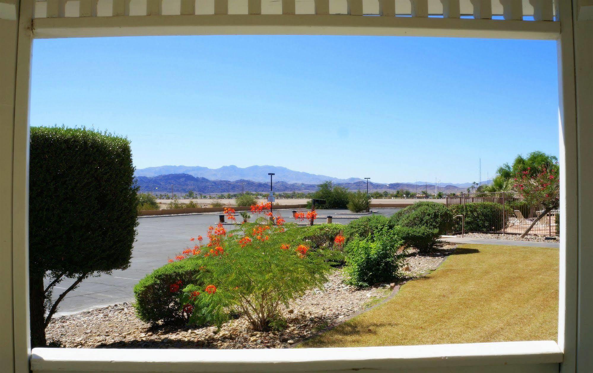 Studio 6 Suites Lake Havasu City Az Екстер'єр фото